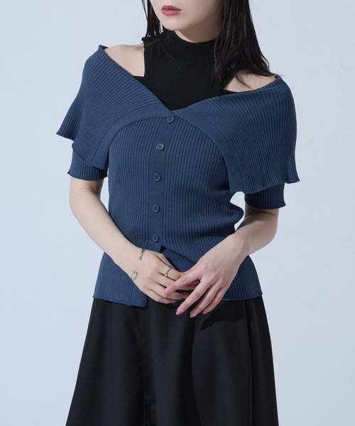 Ellno de Mavie(エルノデメヴィ)の「バイカラーハーフスリーブオフショルニット(ニット/セーター・レディース・ブルー/ブラック/バーガンディー・FREE)」の16枚目の写真