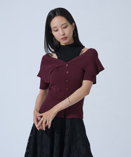 Ellno de Mavie(エルノデメヴィ)の「バイカラーハーフスリーブオフショルニット(ニット/セーター・レディース・ブルー/ブラック/バーガンディー・FREE)」の8枚目の写真