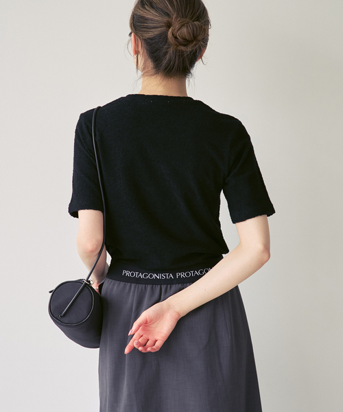 PROTAGONISTA(プロタゴニスタ)の「PROTAGONISTA/プロタゴニスタ クルーネックTシャツ(Tシャツ/カットソー・レディース・ブラック/ライトグレー・FREE)」の9枚目の写真