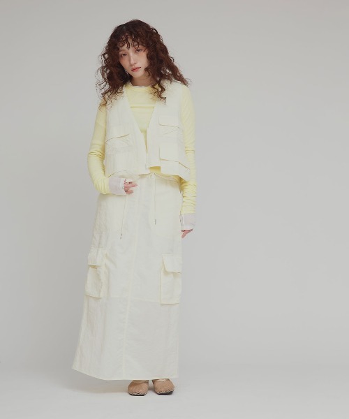 W:Huku(フーク)の「【W:Huku / 撥水 ワッシャーナイロン】カーゴ ロング スカート / Washer Nylon Cargo Long Skirt(スカート・レディース・アイボリー/ブルーグレー/ブラック系その他・FREE)」の22枚目の写真