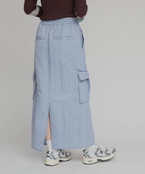 W:Huku(フーク)の「【W:Huku / 撥水 ワッシャーナイロン】カーゴ ロング スカート / Washer Nylon Cargo Long Skirt(スカート・レディース・アイボリー/ブルーグレー/ブラック系その他・FREE)」の14枚目の写真