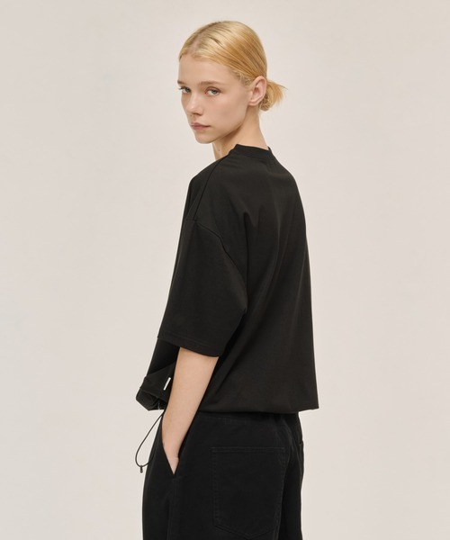 WETTEMPT（ウィテンプト）の「FUNCTIONAL ONE SIDE DRAWCORD TEE / ファンクショナルワンサイドドローコードT（Tシャツ/カットソー・メンズ・ブラック/チャコールグレー・LARGE/MEDIUM/SMALL）」の3枚目の写真