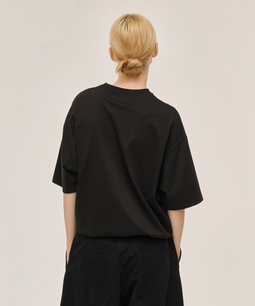 WETTEMPT（ウィテンプト）の「FUNCTIONAL ONE SIDE DRAWCORD TEE / ファンクショナルワンサイドドローコードT（Tシャツ/カットソー・メンズ・ブラック/チャコールグレー・LARGE/MEDIUM/SMALL）」の4枚目の写真