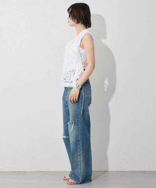 Whim Gazette(ウィムガゼット)の「カットワークレースキャミ/セットアップ可(キャミソール・レディース・ピンクベージュ/オフホワイト・FREE)」の6枚目の写真