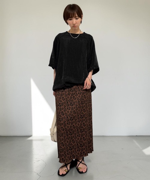 THE SOIS(ソア)の「プリントプリーツスカート(スカート・レディース・チャコールグレー/ブラック/ブラック系その他/ブラウン・FREE)」の18枚目の写真