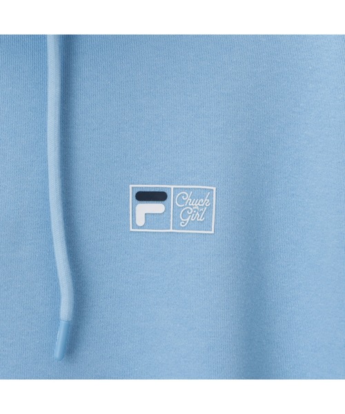 FILA(フィラ)の「SAITOH YUSUKE×FILA HOODIE / サイトウユウスケ×フィラ スウェットフーディ(パーカー・レディース・ライトブルー/ホワイト・S/M/L/XL)」の6枚目の写真