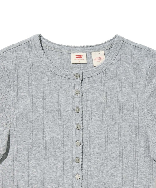 Levi's(リーバイス)の「Levi's/リーバイス DRY GOODS ポインテール ショートスリーブ ヘンリーネックTシャツ(Tシャツ/カットソー・レディース・グレー・XS/S/M)」の6枚目の写真