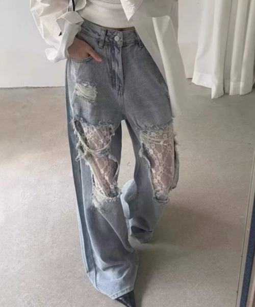 Teem Store（チームストア）の「レース切り替えダメージ加工ストレートデニム（デニムパンツ・レディース・ブルー・M/S）」の4枚目の写真