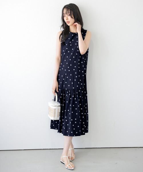 La-gemme（ラジェム）の「ドットノースリーブワンピース（ワンピース・レディース・ネイビー/アイボリー/ブラック・フリー）」の10枚目の写真