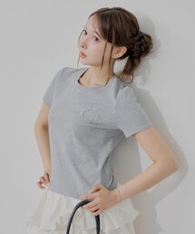 エンブレムロゴ刺繍T