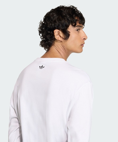 adidas(アディダス)の「GFX T / ロンT / アディダスオリジナルス adidas Originals(Tシャツ/カットソー・メンズ・ホワイト・XX-LARGE/SMALL/LARGE/MEDIUM/3XL/X-LARGE/X-SMALL)」の5枚目の写真
