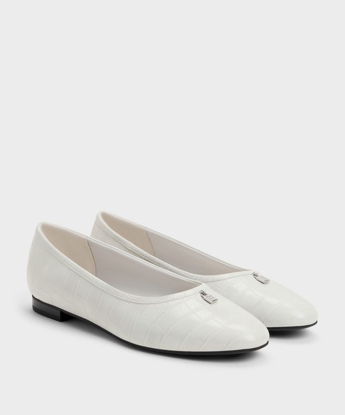 CHARLES & KEITH（チャールズ & キース）の「Griselda グリゼルダ バレエ フラット（バレエシューズ・レディース・ブラック系その他4/ホワイト系その他3・25cm/24.5cm/23.5cm/23cm/22.5cm）」の12枚目の写真