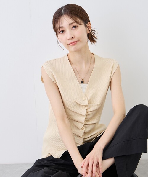 Jayro(ジャイロ)の「リブフロントギャザーノースリニット(ニット/セーター・レディース・オフホワイト/ブラック/ベージュ系その他2・M)」の13枚目の写真