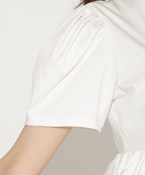AND COUTURE(アンドクチュール)の「異素材ペプラムトップス(Tシャツ/カットソー・レディース・オフホワイト/ブラック・FREE)」の8枚目の写真