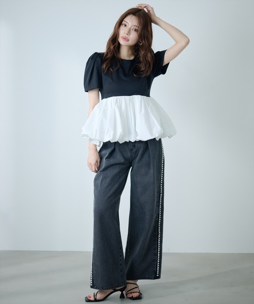 AND COUTURE(アンドクチュール)の「異素材ペプラムトップス(Tシャツ/カットソー・レディース・オフホワイト/ブラック・FREE)」の12枚目の写真