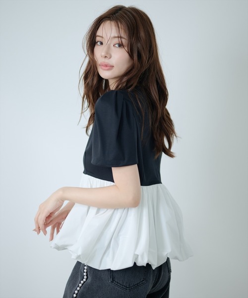 AND COUTURE(アンドクチュール)の「異素材ペプラムトップス(Tシャツ/カットソー・レディース・オフホワイト/ブラック・FREE)」の16枚目の写真