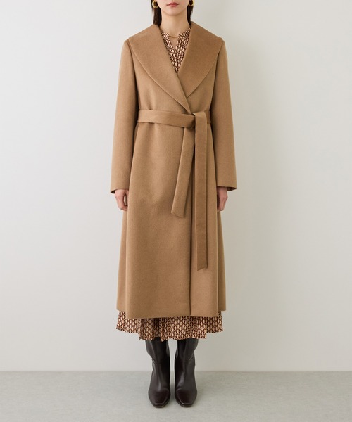 ROPE'(ロペ)の「プレミアムカシミヤショールカラーコート/逸品・冬コート・ウールコート・逸品・26AW(ステンカラーコート・レディース・ダークブラウン/ブラック/キャメル・34/36/38)」の9枚目の写真