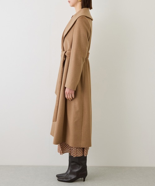 ROPE'(ロペ)の「プレミアムカシミヤショールカラーコート/逸品・冬コート・ウールコート・逸品・26AW(ステンカラーコート・レディース・ダークブラウン/ブラック/キャメル・34/36/38)」の15枚目の写真