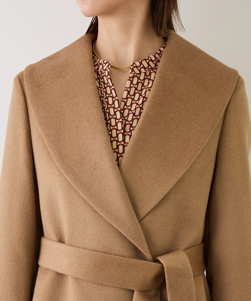 ROPE'(ロペ)の「プレミアムカシミヤショールカラーコート/逸品・冬コート・ウールコート・逸品・26AW(ステンカラーコート・レディース・ダークブラウン/ブラック/キャメル・34/36/38)」の17枚目の写真