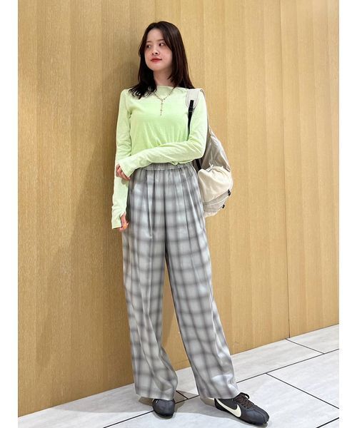 UNDERSON UNDERSON(アンダーソン アンダーソン)の「WASHIエアリーロングTシャツ(Tシャツ/カットソー・レディース・ピンク/ライム/ブラック/ホワイト・F)」の18枚目の写真