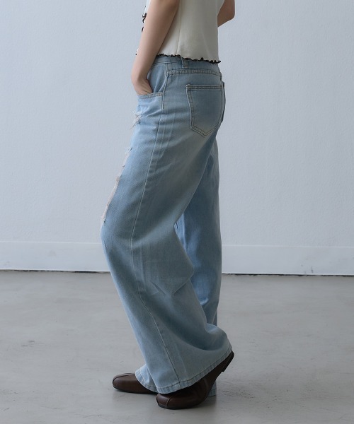 Clum(クルム)の「lace damage wide denim pants / レースダメージワイドデニムパンツ(デニムパンツ・レディース・ライトブルー・SMALL)」の12枚目の写真
