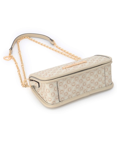 Guess（ゲス）の「AVA Mini Flap Crossbody ショルダーバッグ クロスボディバッグ（ショルダーバッグ・レディース・ライトベージュ/チェリーレッド・ONE SIZE）」の9枚目の写真