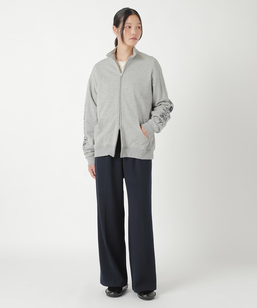 ZUCCa(ズッカ)の「FLOWER EMBROIDERY SWEATSHIRT / パーカー(パーカー・レディース・グレー・M size/XL)」の3枚目の写真