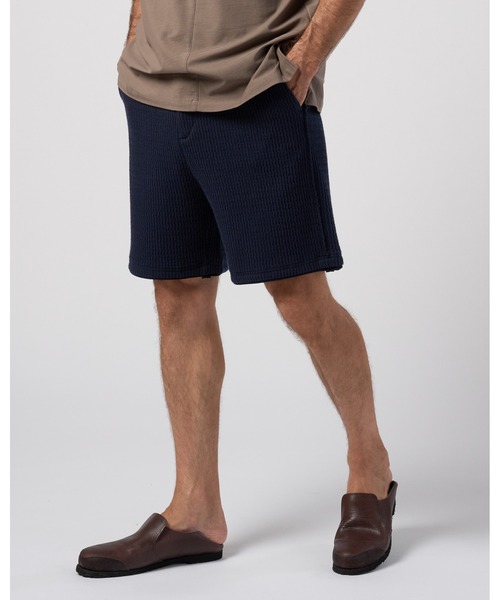 wjk(ダヴルジェイケイ)の「textured knit shorts(その他パンツ・メンズ・ホワイト/ブラック×グレー/ネイビー・X-LARGE/SMALL/LARGE/MEDIUM)」の3枚目の写真