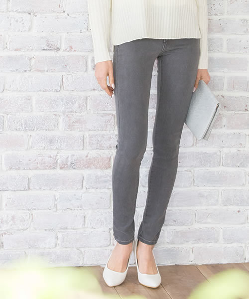 Re:EDIT（リエディ）の「[CHICMUSE]ノンウォッシュタイプソフト起毛デニムパンツ（デニムパンツ・レディース・ネイビー/ブルー/グレー/ブラック・SMALL/LARGE/MEDIUM/X-SMALL/X-LARGE/XXX-LARGE/XX-LARGE）」の3枚目の写真