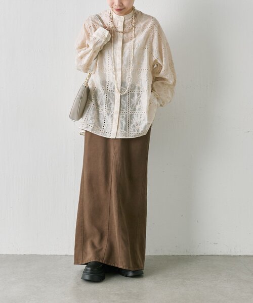 ear PAPILLONNER(イアパピヨネ)の「シアー刺繍ブラウス2【SUM1 STYLE】(シャツ/ブラウス・レディース・ブラック/ライトベージュ・FREE)」の22枚目の写真