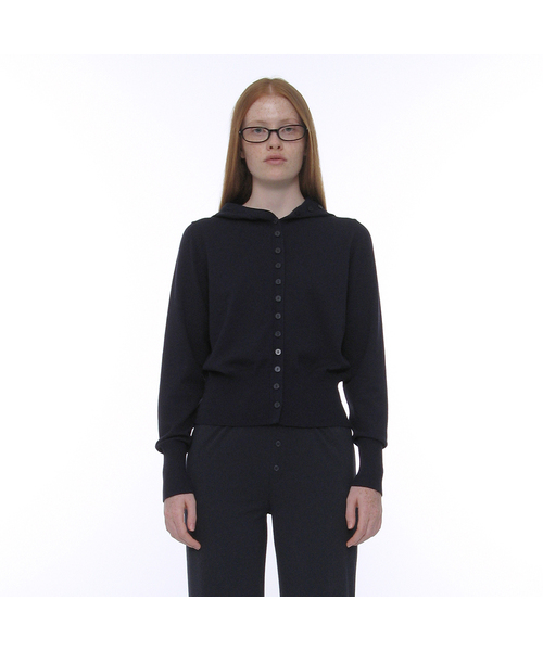 PARTIMENTO WOMEN(パルティメントウィメン)の「PWC フード付き前開きカーディガン_12カラー(カーディガン/ボレロ・レディース・アイボリー/ブルー系その他/チャコールグレー/ブラック/ブラウン/ブラック系その他/グレー/バーガンディー/ミント/ブルー/ピンク/ネイビー・SMALL/MEDIUM)」の8枚目の写真