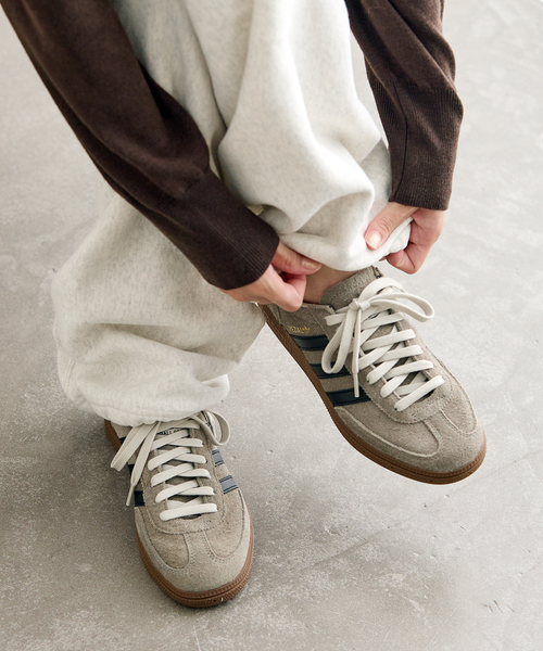 adidas Originals（アディダスオリジナルス）の「《WEB限定》【adidas originals/アディダス オリジナルス】 HANDBALL SPEZIAL（スニーカー・レディース・チャコールグレー・24.5cm/24cm/23.5cm/23cm/25cm）」の7枚目の写真