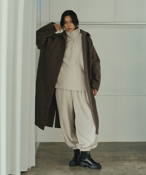  hellam（へラム）の「フリースハーフボタントップス（ニット/セーター・レディース・ブラック/アイボリー/チャコール/ブラウン・FREE）」の18枚目の写真