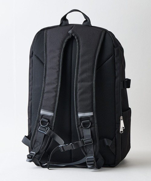 EASTBOY(イーストボーイ)の「【EASTBOY/イーストボーイ】【大容量35L デッドスペースを作らないスクエア構造】ボックスバックパック PC収納 通勤 通学 ポケット多数(バックパック/リュック・レディース・サックスブルー/ピンク・FREE)」の12枚目の写真