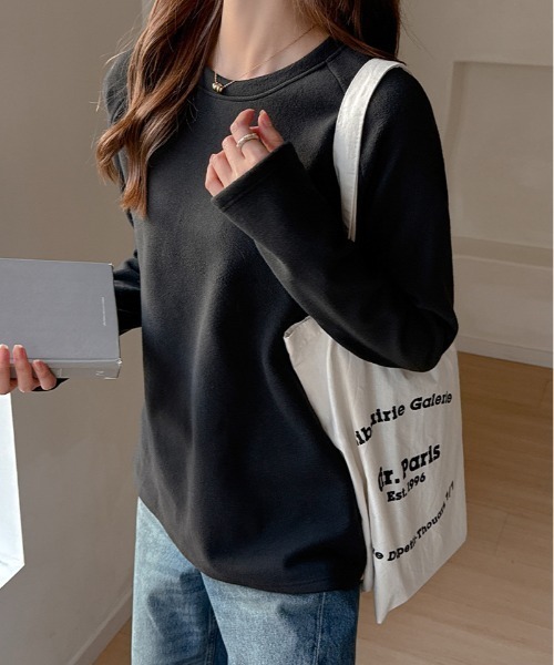 Bifrost（ビフレスト）の「クルーネックルーズシルエットカットソー（Tシャツ/カットソー・レディース・ブラック/グレー/ホワイト/ブラウン・FREE）」の12枚目の写真