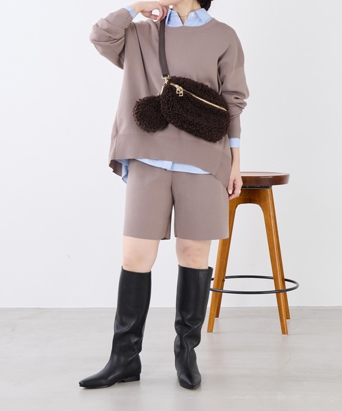 andrea cardone(アンドレアカルドネ)の「【andrea cardone】ボアボディバッグ(ボディバッグ/ウエストポーチ・レディース・ダークブラウン/キャメル・FREE)」の16枚目の写真