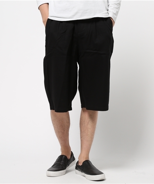 WEGO（ウィゴー）の「WEGO/チノワイドショーツ（チノパンツ・メンズ・ブラック/ホワイト/ベージュ・LARGE/MEDIUM）」の15枚目の写真