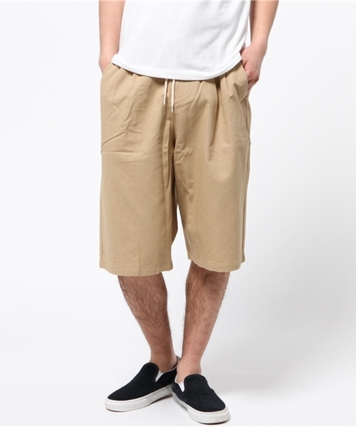 WEGO（ウィゴー）の「WEGO/チノワイドショーツ（チノパンツ・メンズ・ブラック/ホワイト/ベージュ・LARGE/MEDIUM）」の14枚目の写真