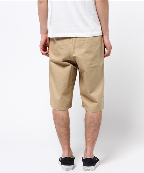 WEGO（ウィゴー）の「WEGO/チノワイドショーツ（チノパンツ・メンズ・ブラック/ホワイト/ベージュ・LARGE/MEDIUM）」の6枚目の写真