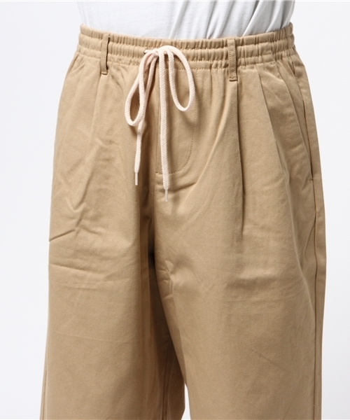 WEGO（ウィゴー）の「WEGO/チノワイドショーツ（チノパンツ・メンズ・ブラック/ホワイト/ベージュ・LARGE/MEDIUM）」の8枚目の写真