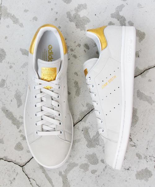 adidas（アディダス）の「＜adidas(アディダス)＞∴STANSMITH GOLD スタンスミス スニーカー◆（スニーカー・レディース・ゴールド・25cm/24cm/24.5cm/22.5cm/23cm/23.5cm）」の2枚目の写真