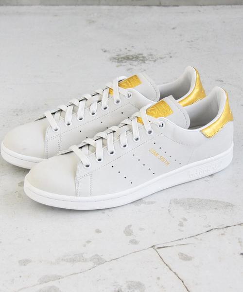 adidas（アディダス）の「＜adidas(アディダス)＞∴STANSMITH GOLD スタンスミス スニーカー◆（スニーカー・レディース・ゴールド・25cm/24cm/24.5cm/22.5cm/23cm/23.5cm）」の3枚目の写真