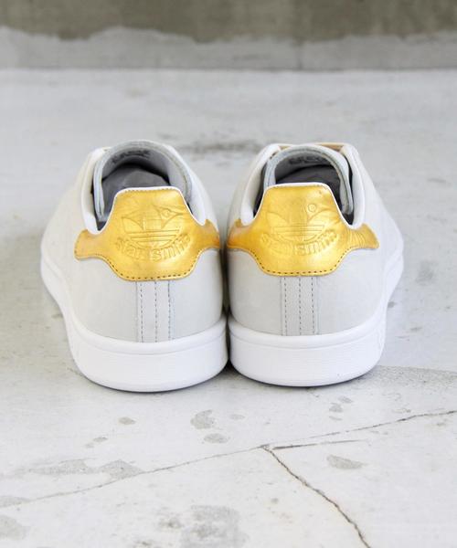 adidas（アディダス）の「＜adidas(アディダス)＞∴STANSMITH GOLD スタンスミス スニーカー◆（スニーカー・レディース・ゴールド・25cm/24cm/24.5cm/22.5cm/23cm/23.5cm）」の5枚目の写真