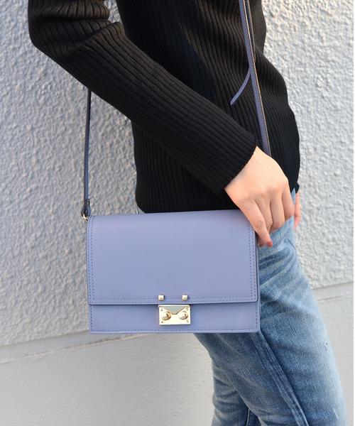 SHIPS（シップス）の「Carol J.:スクエアポシェット◇（ショルダーバッグ・レディース・ライトブルー/イエロー/ブラック・ONE SIZE）」の15枚目の写真