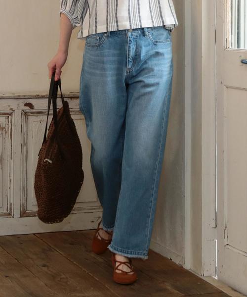 coen(コーエン)の「USAコットンフレイドヘムデニムパンツ(デニムパンツ・レディース・ライトブルー/コバルトブルー・LARGE/SMALL/MEDIUM)」の2枚目の写真