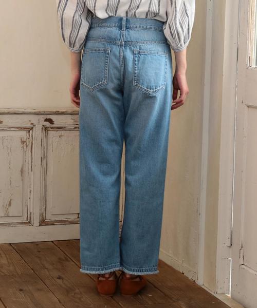 coen(コーエン)の「USAコットンフレイドヘムデニムパンツ(デニムパンツ・レディース・ライトブルー/コバルトブルー・LARGE/SMALL/MEDIUM)」の5枚目の写真
