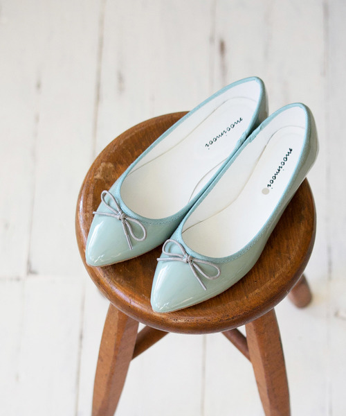 mooimooi（モーイモーイ）の「ポインテッドトゥ バレエシューズ（バレエシューズ・レディース・ブラック系その他/グレー/ライトグレー/レッド/ホワイト/ベージュ系その他/ネイビー/ブラック/レッド系その他/オリーブ/ダークベージュ/ダークブラウン/ブラック系その他2/レッド系その他2/マスタード/ピンクベージュ/ブルー系その他/ピンク系その他/ラベンダー/ミント・24.0cm/22.5cm/25.0cm/22.0cm/23.0cm/23.5cm/24.5cm/26.0cm/25.5cm/21.5cm）」の12枚目の写真