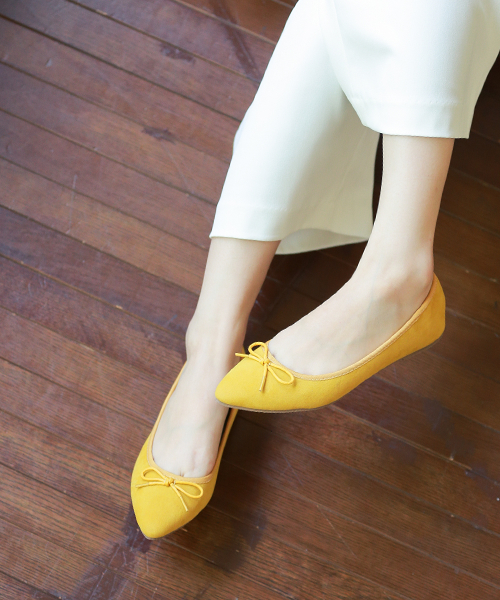 mooimooi（モーイモーイ）の「ポインテッドトゥ バレエシューズ（バレエシューズ・レディース・ブラック系その他/グレー/ライトグレー/レッド/ホワイト/ベージュ系その他/ネイビー/ブラック/レッド系その他/オリーブ/ダークベージュ/ダークブラウン/ブラック系その他2/レッド系その他2/マスタード/ピンクベージュ/ブルー系その他/ピンク系その他/ラベンダー/ミント・24.0cm/22.5cm/25.0cm/22.0cm/23.0cm/23.5cm/24.5cm/26.0cm/25.5cm/21.5cm）」の16枚目の写真