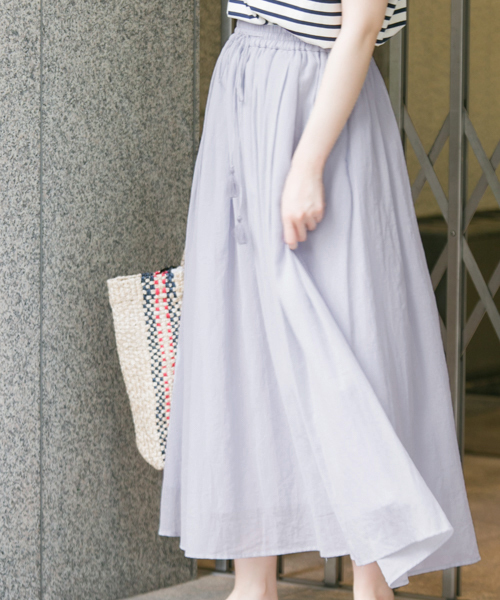 URBAN RESEARCH（アーバンリサーチ）の「UR コットンギャザーマキシスカート（スカート・レディース・グレー系その他/ブラック/イエロー/オレンジ系その他・FREE）」の12枚目の写真