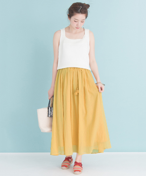 URBAN RESEARCH（アーバンリサーチ）の「UR コットンギャザーマキシスカート（スカート・レディース・グレー系その他/ブラック/イエロー/オレンジ系その他・FREE）」の16枚目の写真
